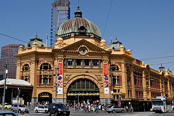 Ga xe lửa phố Flinders (Flinders Street Station) – Biểu tượng lâu đời của Melbourne